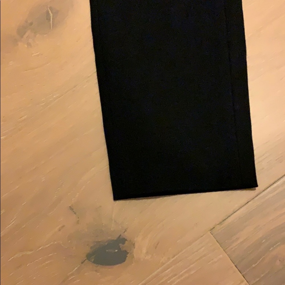 Banana Republic. Black Ankle Pants.Petite Stretch. - Picture 4 of 5